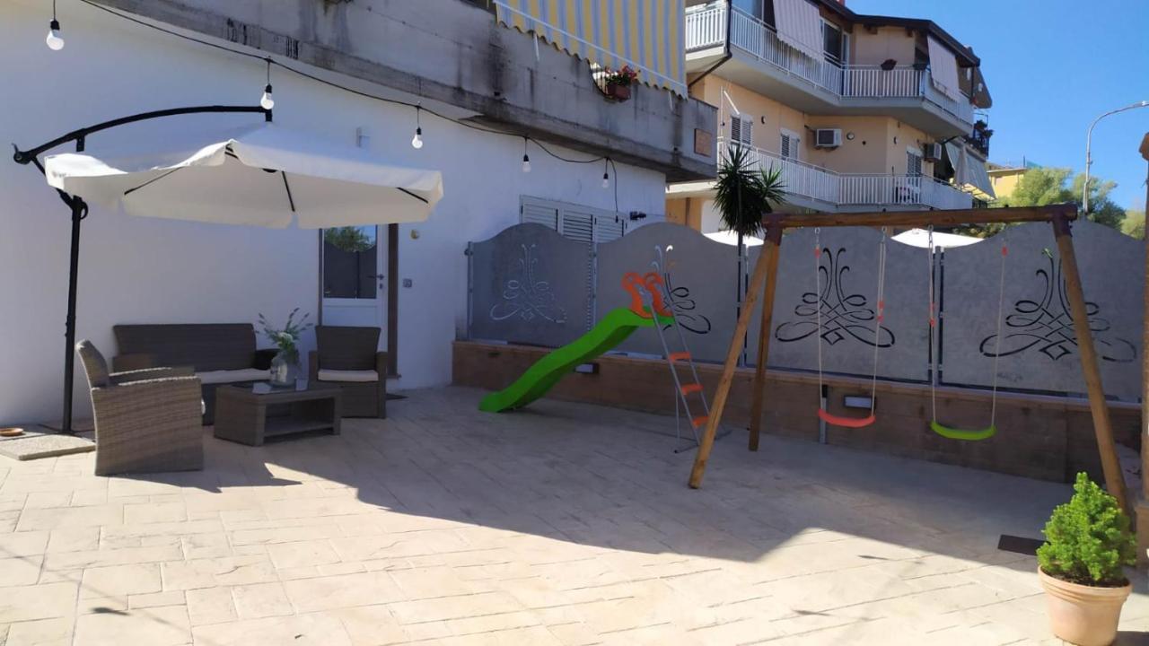Affittacamere Sole E Luna Vatolla Exterior photo